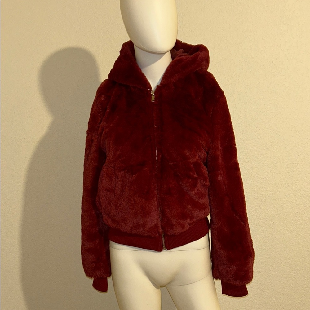 Love Tree Plush Hooded Jacket in Burgundy